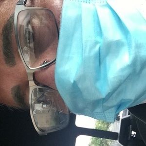 Meet your Posher, Aaron